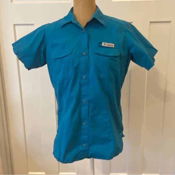 Columbia Tops - Columbia Blue Casual Button Down Shirt